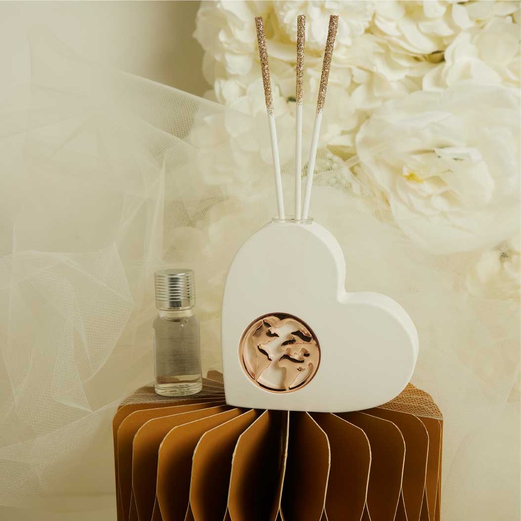 26277 - diffusore cuore con mondo oro rosa 9,5x9,5x2,5