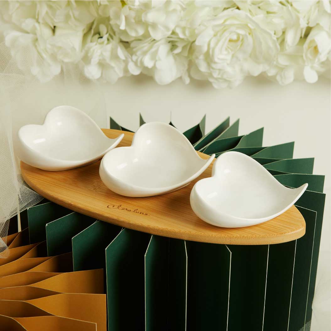 26092 - VASSOIO BAMBOO CON TRE CIOTOLE 28X12,5X1