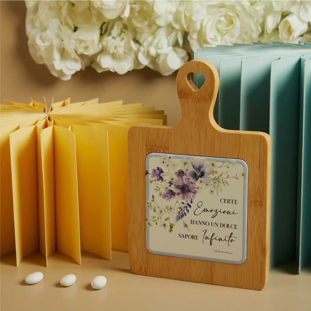 26085 - TAGLIERE BAMBOO DECORO FLOREALE LILLA 23X15X1,5