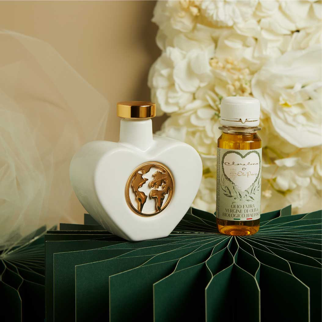 26079M-O - OLIERA CUORE CON OLIO MONDO ORO 9,5X4,5X9