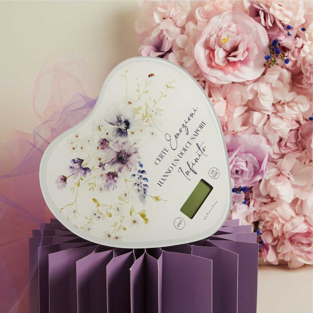 26041 - BILANCIA CUORE DECORO FLOREALE LILLA 23,5X22X2